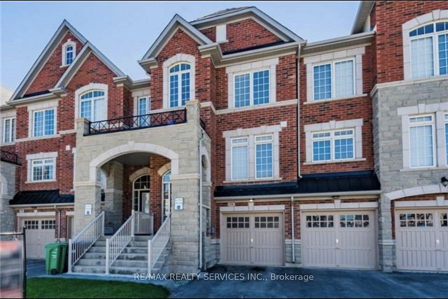 74 Aldersgate Dr, Brampton