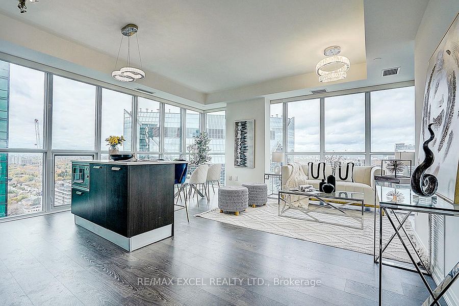 Condo vs Townhouse in York Region 2026: Which Should You Buy?