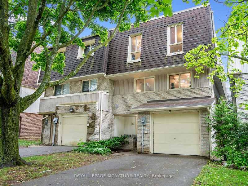 86 Poplar Cres, Aurora