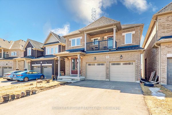 Oshawa Detached Photo 2