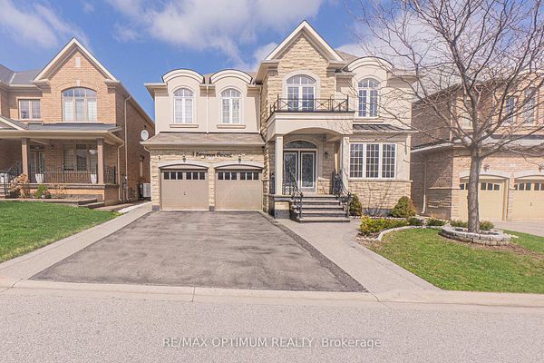 3 Lampman Cres Basement
